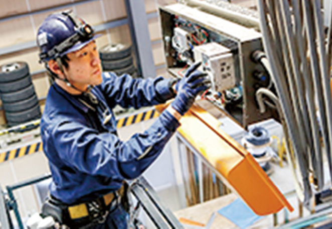 クレーンの点検作業